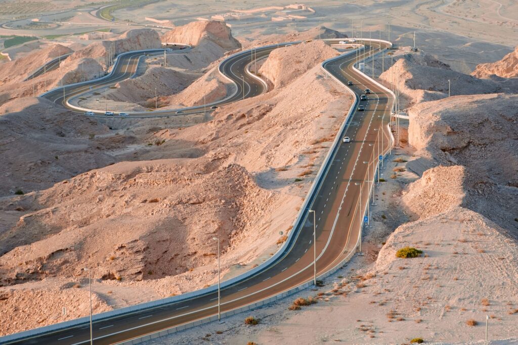DUBAIwebzine travels Jebel Hafeet The UAEs Greatest Driving Road