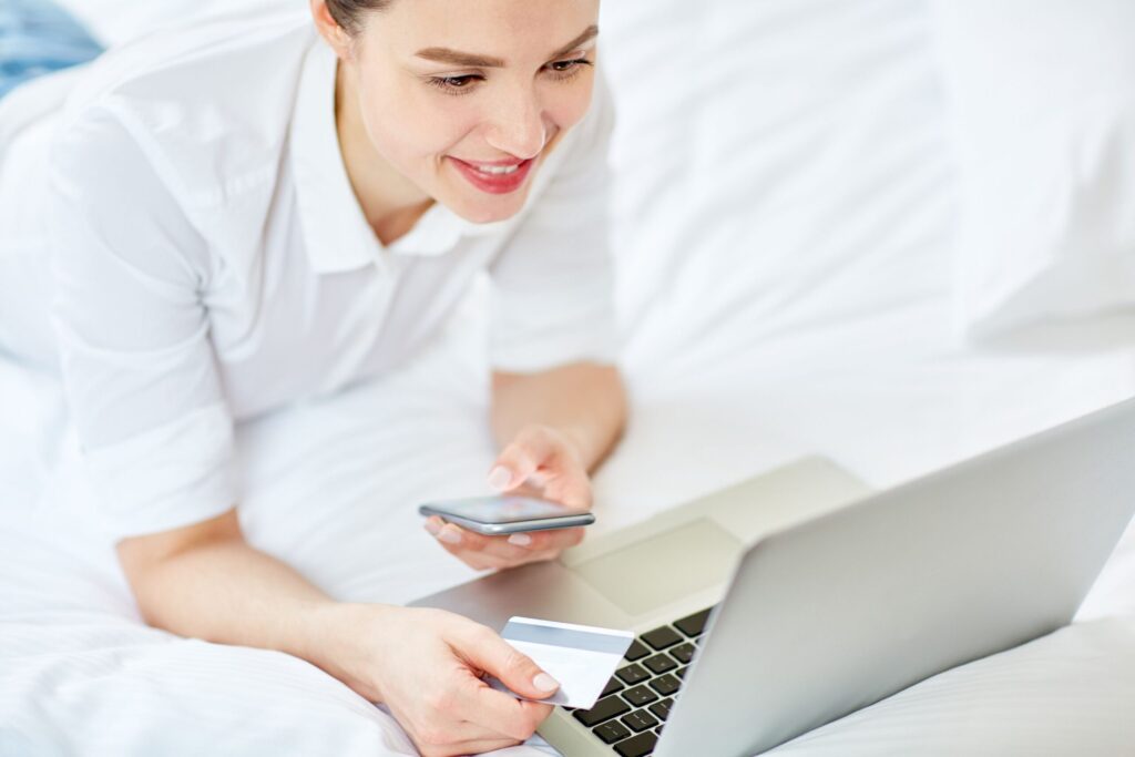 Dubai Business E-Commerce and Digital transformation Customer Experiences