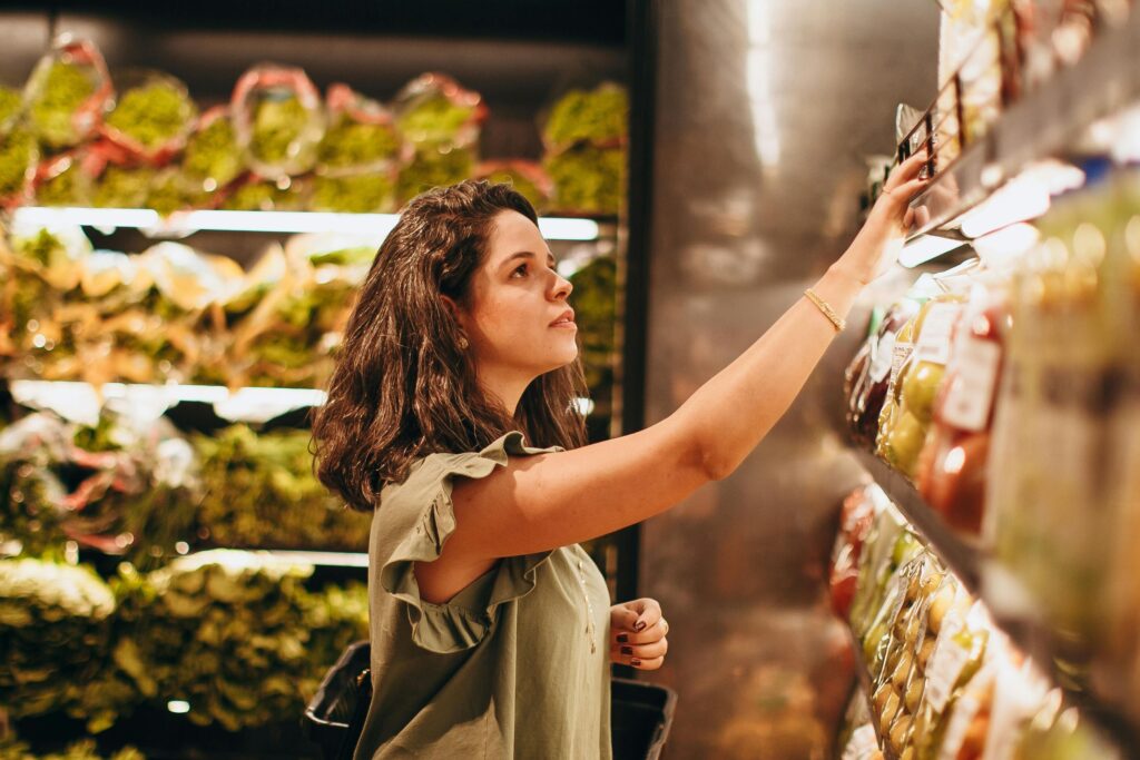 Prodotti per pasticceria senza glutine in un supermercato a Dubai