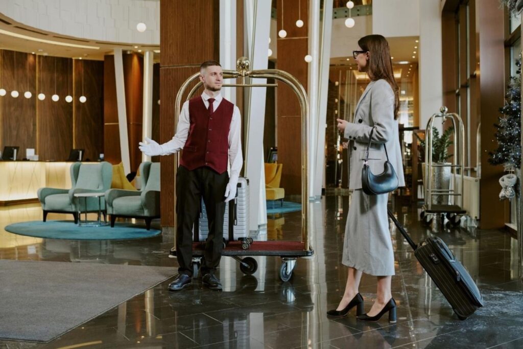 Corporate hotel trends Dubai business travel with luxury modern accommodations and facilities