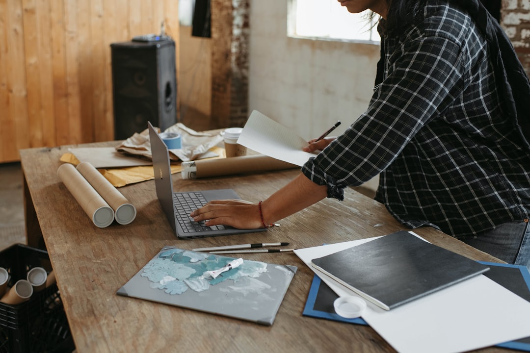 A freelancer building her portfolio to attract freelance clients in Dubai's competitive market