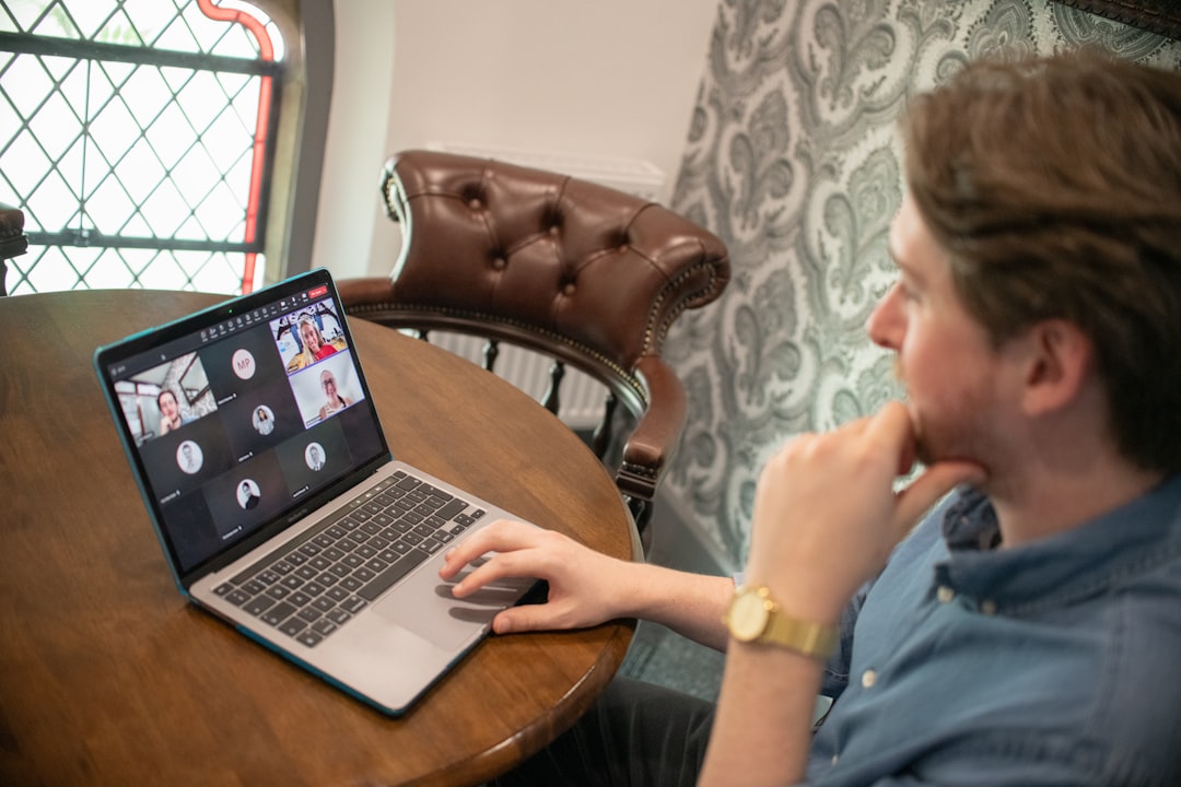 A  diaspora entrepreneur on a video call with overseas partners, showing how diaspora entrepreneurs bridge two markets.